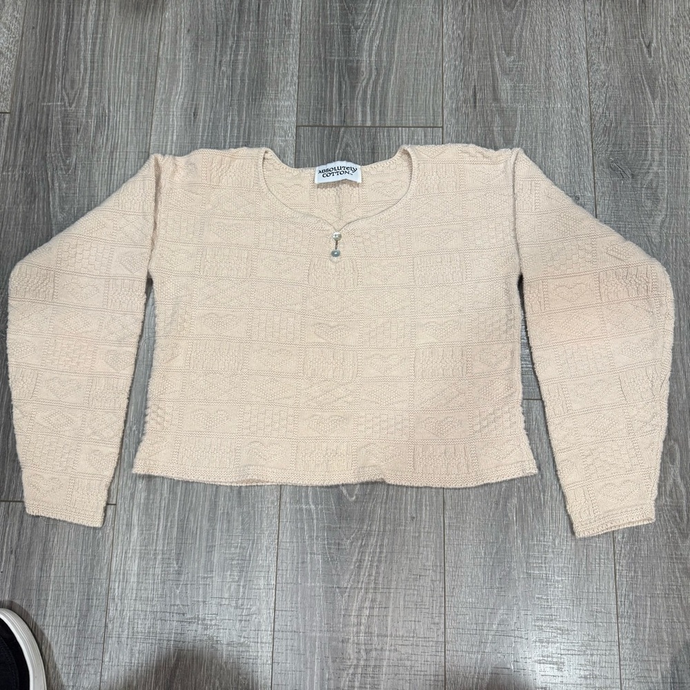 Vintage 90s cream sweater